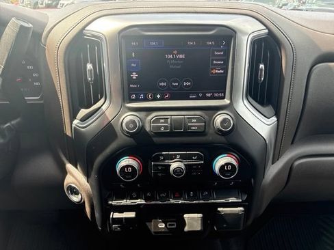 Used 2019 Chevrolet Silverado 1500 LT w/ Texas Edition AWD/4WD image 24