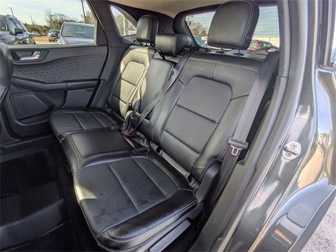 Used 2020 Ford Escape Titanium image 25