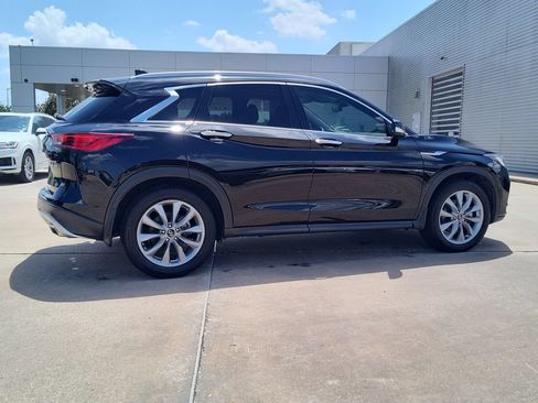 Used 2022 INFINITI QX50 Luxe FWD image 11