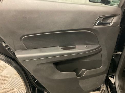 Used 2016 Chevrolet Equinox LTZ w/ Enhanced Convenience Package AWD/4WD image 32