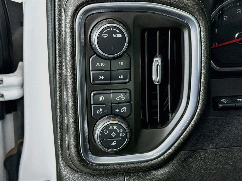 Used 2022 Chevrolet Silverado 3500 LTZ w/ Z71 Chrome Sport Edition AWD/4WD image 10
