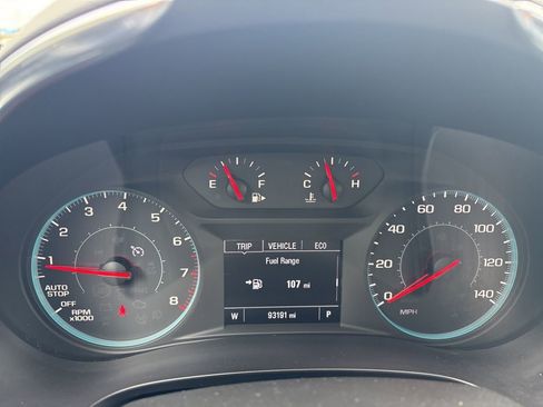 Used 2020 Chevrolet Malibu LT image 17