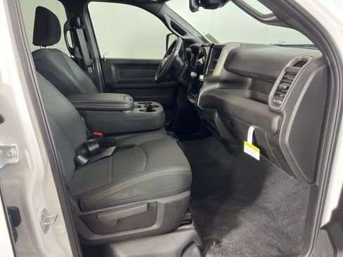 New 2025 RAM 2500 Tradesman AWD/4WD image 11