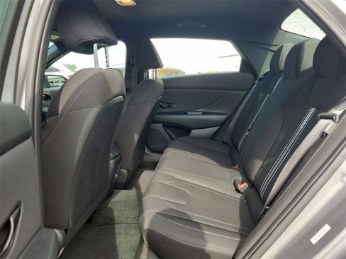 Used 2025 Hyundai Elantra Sport w/ Cargo Package image 9
