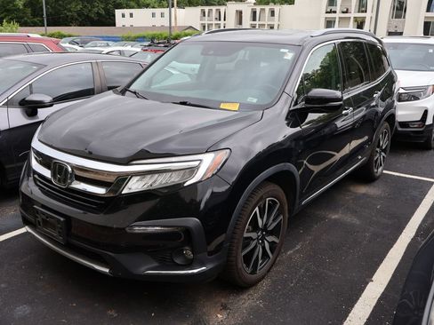 Certified 2022 Honda Pilot Touring image 3
