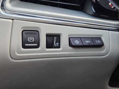 New 2025 Cadillac XT5 Premium Luxury w/ Technology Package image 22