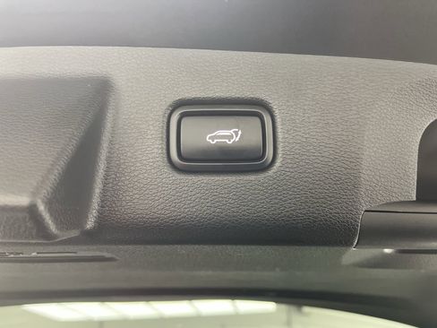 Used 2022 Kia Telluride SX w/ SX Prestige Package image 34