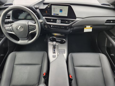 Certified 2025 Lexus UX 300h FWD w/ Accessory Package (Z1) image 32