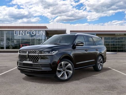 New 2027 Lincoln Navigator Black Label AWD/4WD image 2