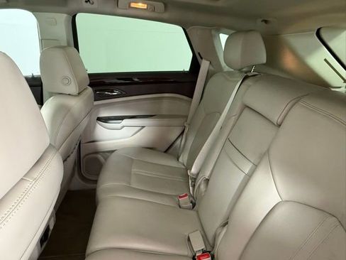 Used 2012 Cadillac SRX Luxury image 39