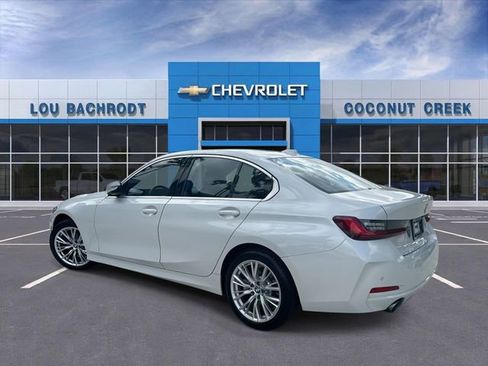 Used 2024 BMW 330i Sedan w/ Convenience Package RWD image 6
