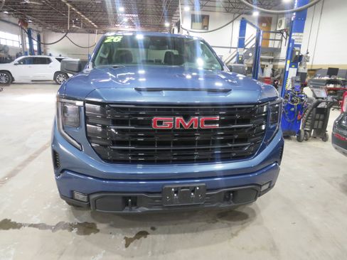 Used 2026 GMC Sierra 1500 Elevation w/ X31 Off-Road Package AWD/4WD image 2