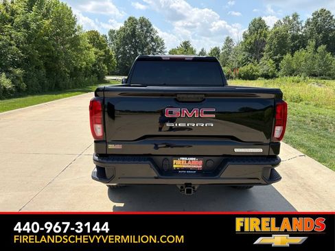 Used 2023 GMC Sierra 1500 Elevation AWD/4WD image 9