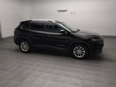 Used 2019 Jeep Cherokee Latitude w/ Popular Appearance Group FWD image 11