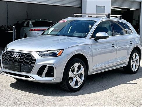 Certified 2023 Audi Q5 2.0T Premium Plus w/ Premium Plus Package image 9