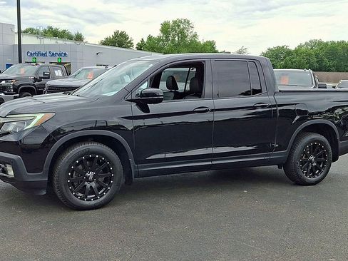 Used 2017 Honda Ridgeline Black Edition image 7