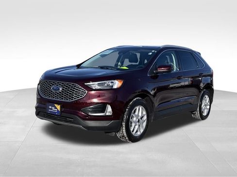 Certified 2024 Ford Edge SEL w/ Convenience Package image 2