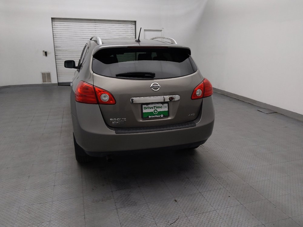 Used 2015 Nissan Rogue S w/ Convenience Package AWD/4WD image 6