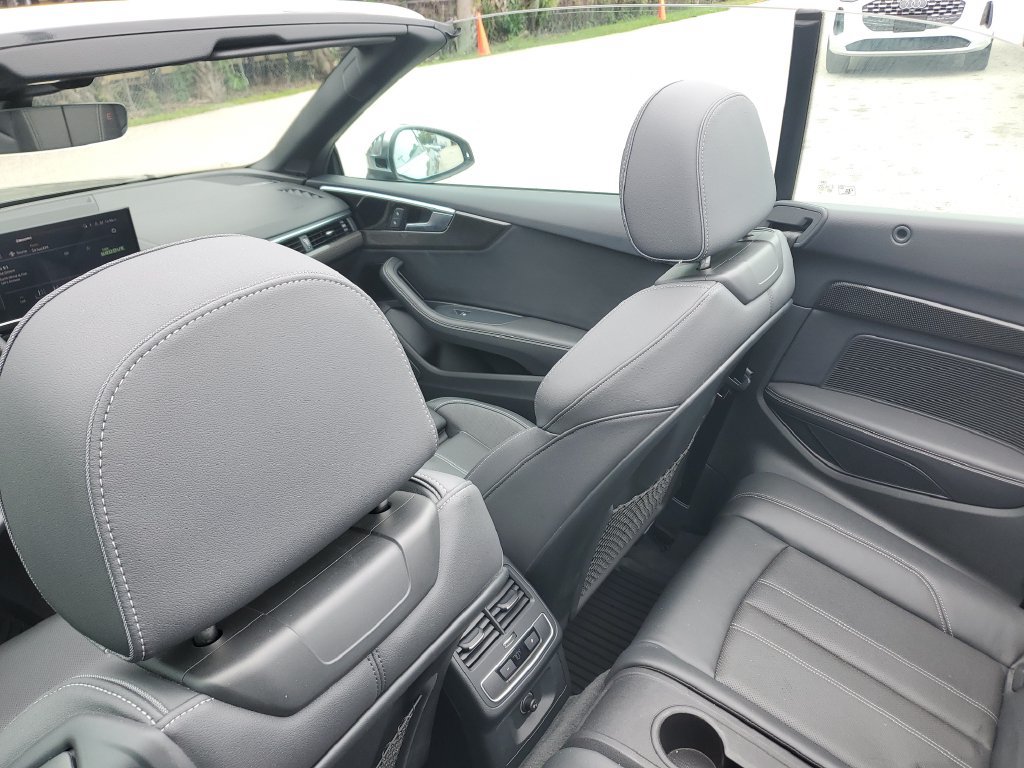 Certified 2022 Audi S5 Premium Plus w/ Premium Plus Package AWD/4WD image 17