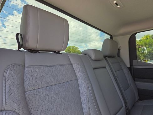 Used 2024 Toyota Tundra Limited AWD/4WD image 19