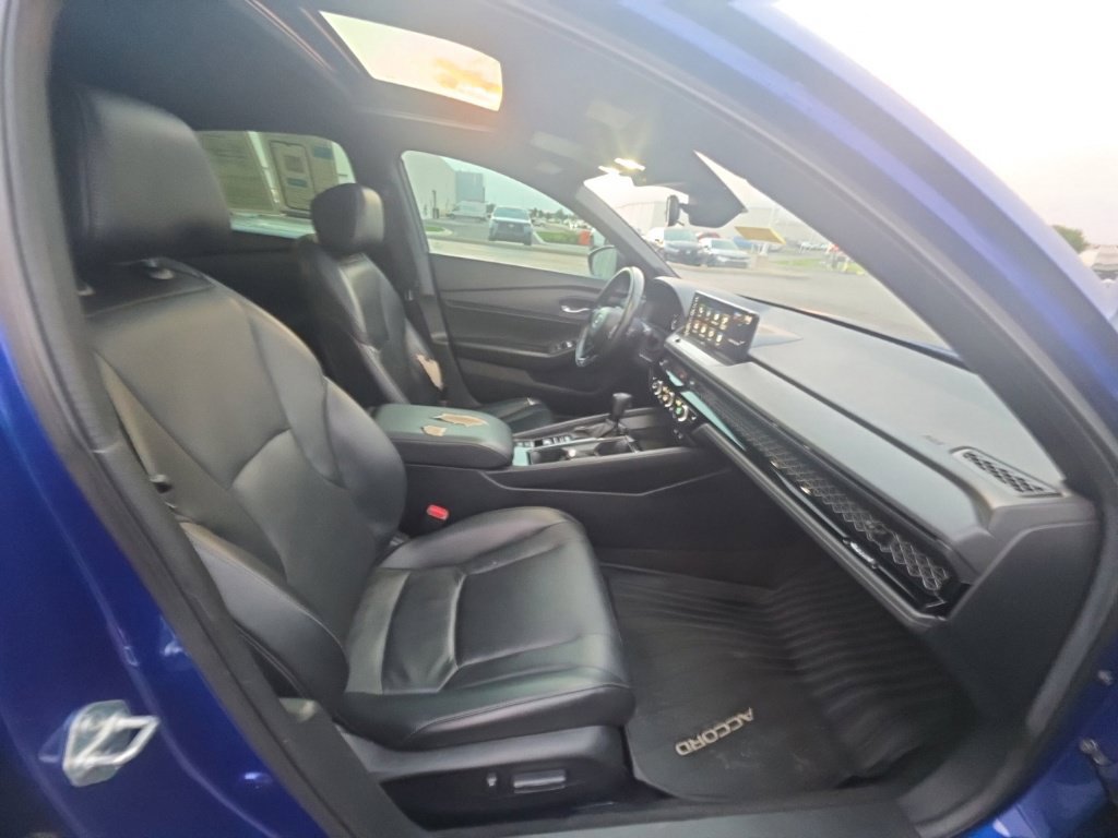 Used 2024 Honda Accord Sport image 30