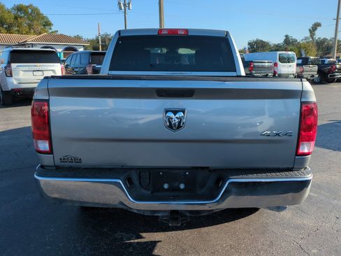 Used 2022 RAM 1500 Tradesman w/ Chrome Appearance Group AWD/4WD image 5