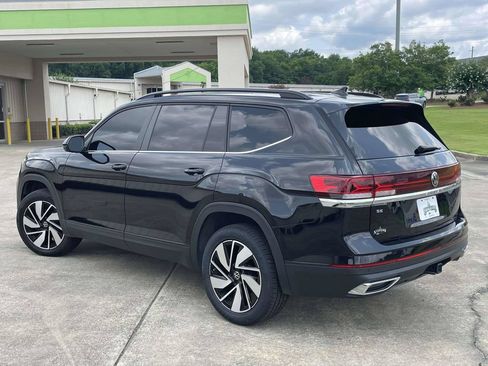 Used 2024 Volkswagen Atlas SE FWD image 5