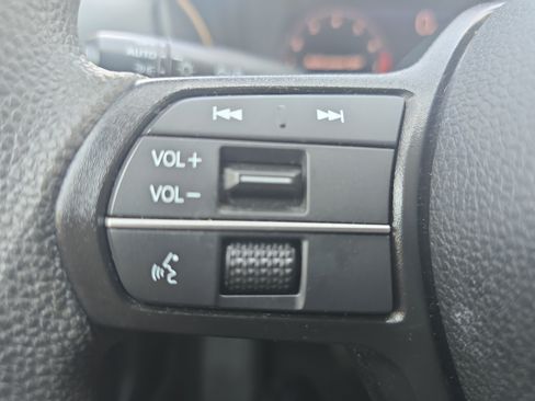 Used 2023 Honda Accord EX image 17