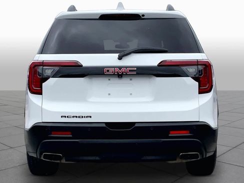 Used 2022 GMC Acadia SLE w/ Elevation Edition image 4