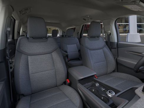 Used 2026 Ford Explorer Active AWD/4WD image 10