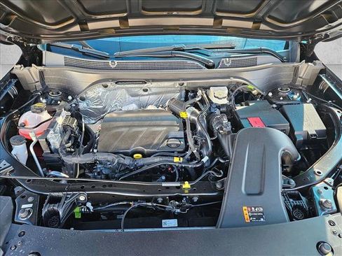 New 2026 Chevrolet Trax LS w/ LS Convenience Package FWD image 17