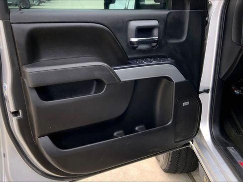 Used 2016 Chevrolet Silverado 3500 LT w/ LT Convenience Package AWD/4WD image 21