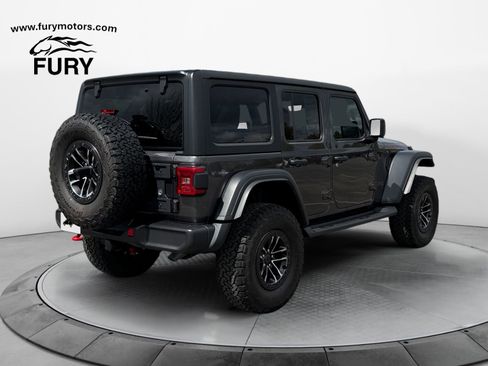 Used 2024 Jeep Wrangler Unlimited Rubicon w/ XTREMEE 35" Tire Package AWD/4WD image 3