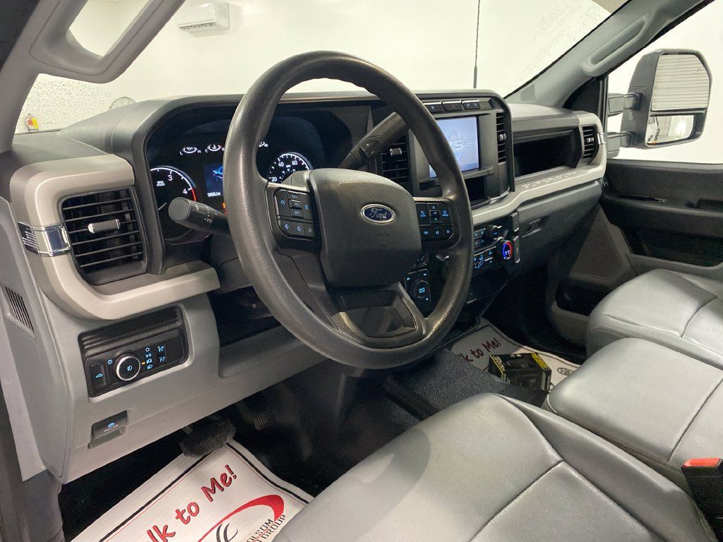 Used 2023 Ford F350 XL w/ FX4 Off-Road Package AWD/4WD image 13