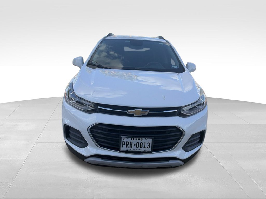 Used 2020 Chevrolet Trax LT w/ Driver Confidence Package FWD image 2