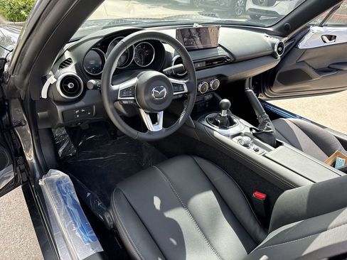 New 2026 MAZDA MX-5 Miata RF Grand Touring RWD image 34