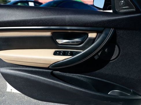 Used 2015 BMW M3 image 45