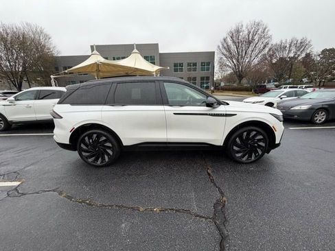 New 2026 Lincoln Nautilus Reserve w/ Jet Appearance Package image 6