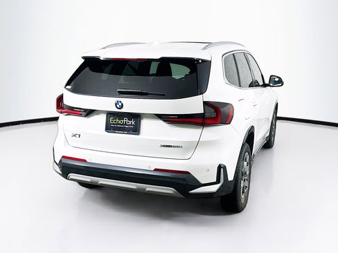 Used 2025 BMW X1 xDrive28i w/ Convenience Package AWD/4WD image 9