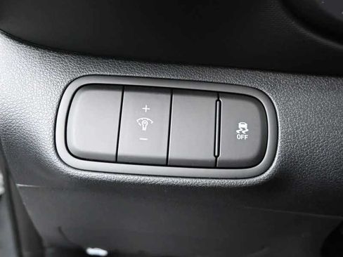 New 2026 Hyundai Venue SEL FWD image 21