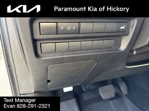 Used 2023 Mitsubishi Outlander SE image 20