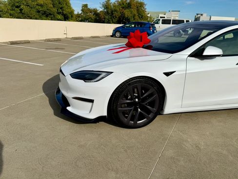 Used 2022 Tesla Model S Standard Range AWD/4WD image 29