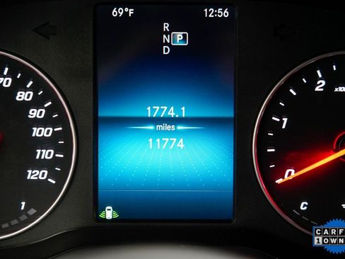 Used 2024 Mercedes-Benz Sprinter 2500 image 16