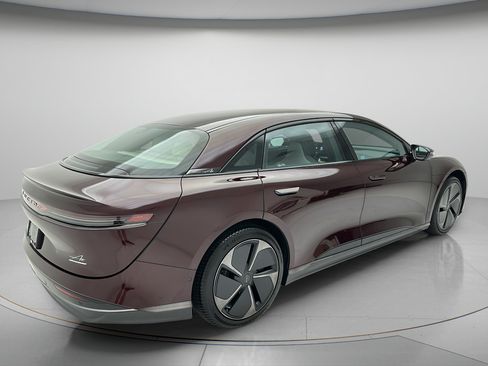 Used 2024 Lucid Air Touring AWD/4WD image 5