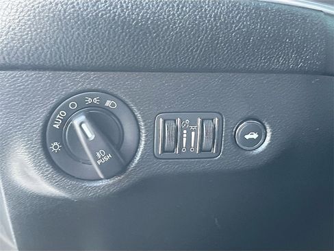 Used 2022 Dodge Challenger R/T Scat Pack w/ Driver Convenience Group image 10