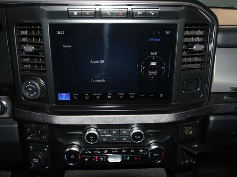 Used 2024 Ford F250 Platinum AWD/4WD image 17