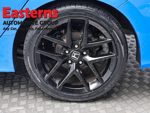 Used 2022 Honda Civic Sport image 8