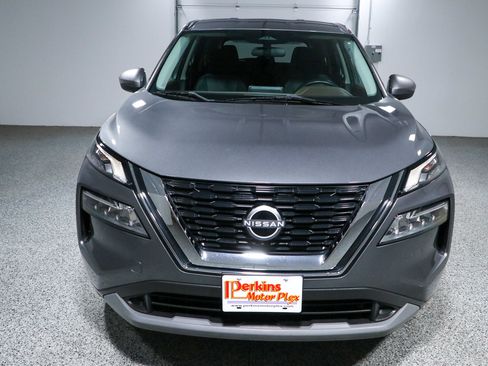 Used 2023 Nissan Rogue SV FWD image 4