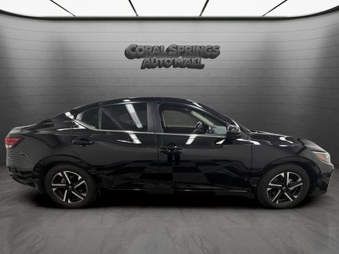 Certified 2025 Nissan Sentra SV FWD image 6