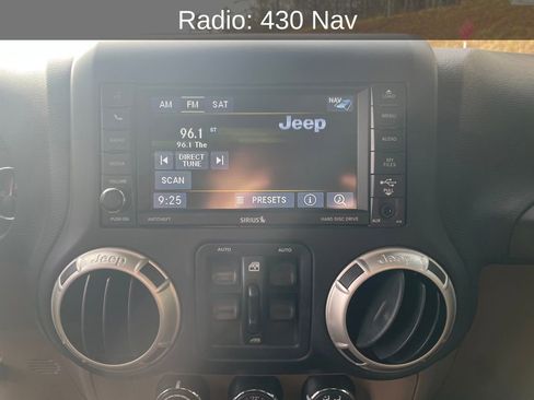 Used 2017 Jeep Wrangler Unlimited Sahara w/ Connectivity Group image 21